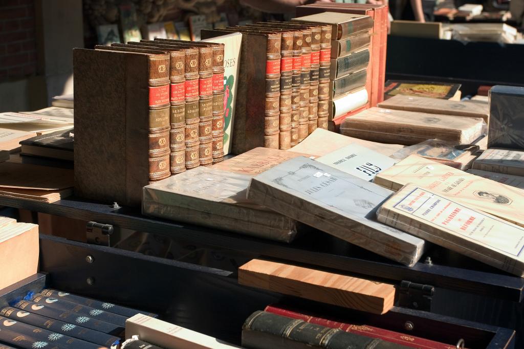 The Lille Braderie 2025: An Exceptional Event to Experience from the Hôtel Carlton